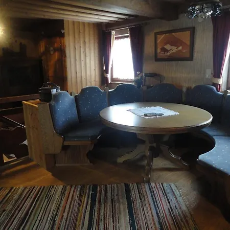 ホームステイ Spielbichlhof ミッタージル